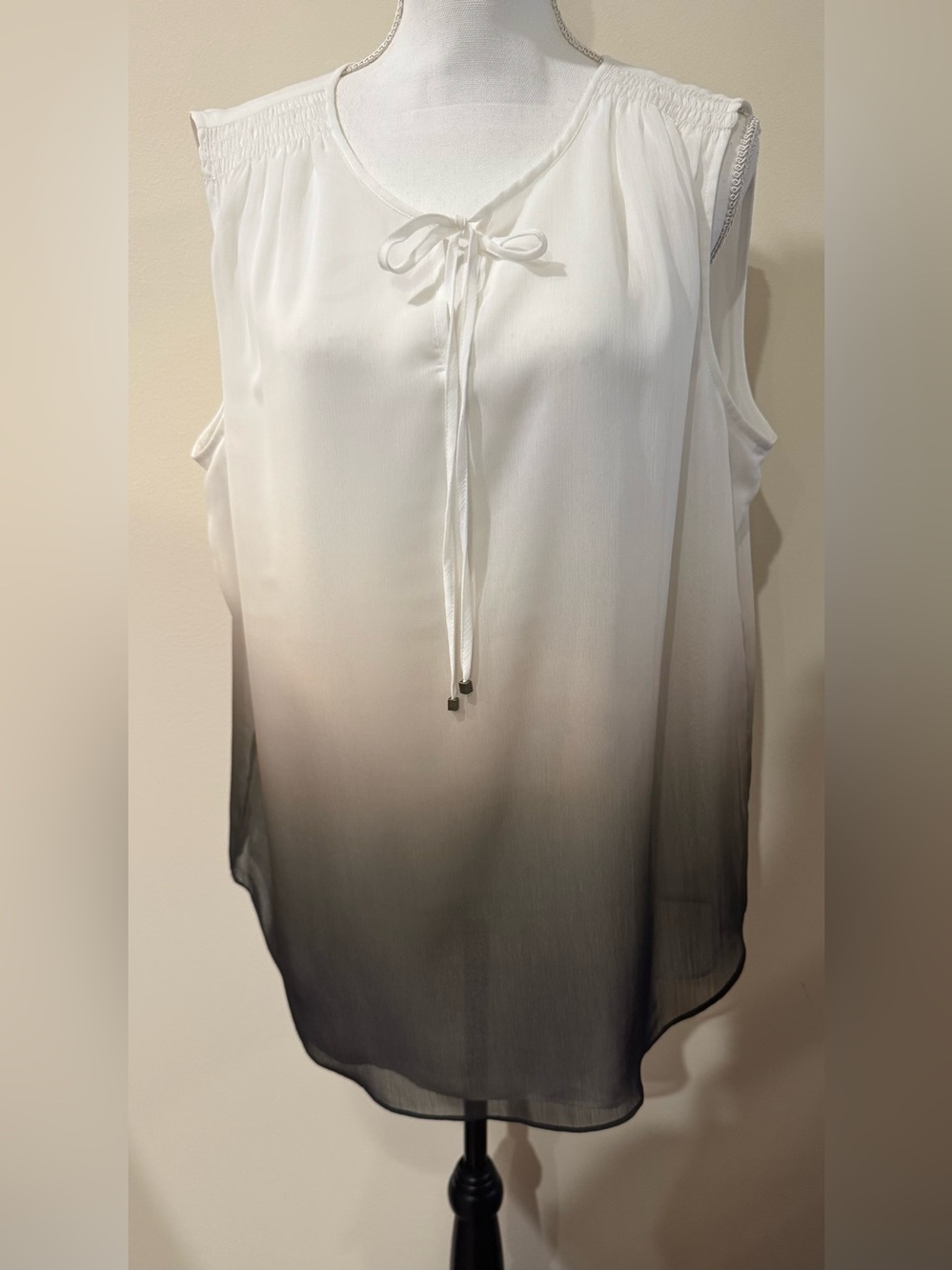 Jones New York White to Gray Ombre Tie-Neck Sleeveless Blouse